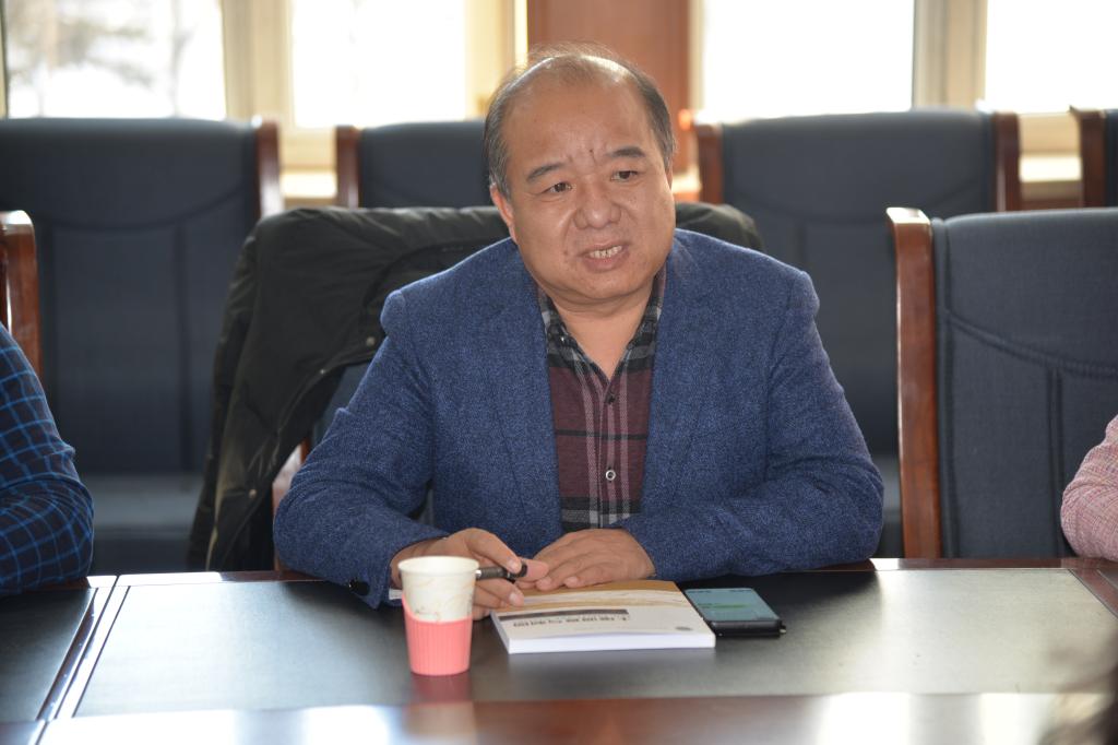 东北农业大学副校长、必赢线路检测中心2021年度国家自然科学基金项目申报工作指导委员会主任邹德堂在会上讲话